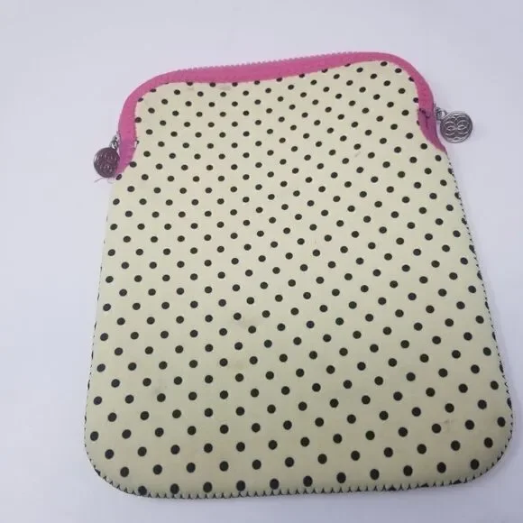 Tablet Case. - Picture 3 of 14